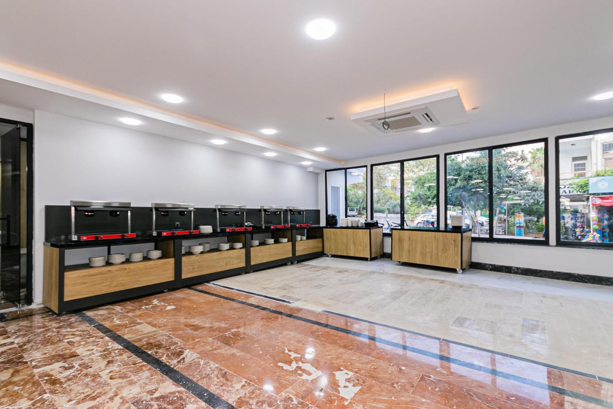 Lara World Hotel Antalya Exterior photo